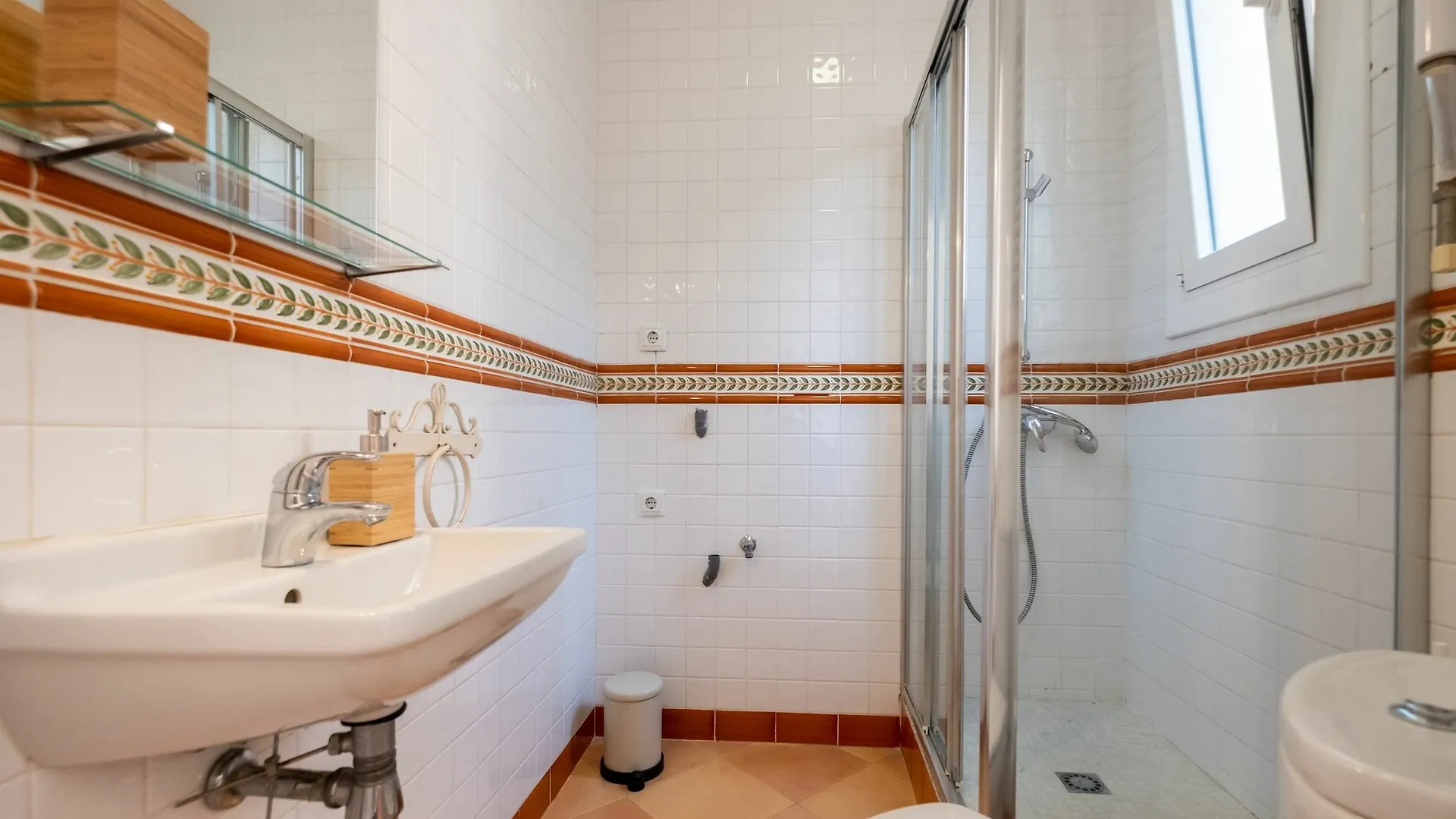 Apartment Stunning 4Br Apart In Sagrada Familia Barcelona
