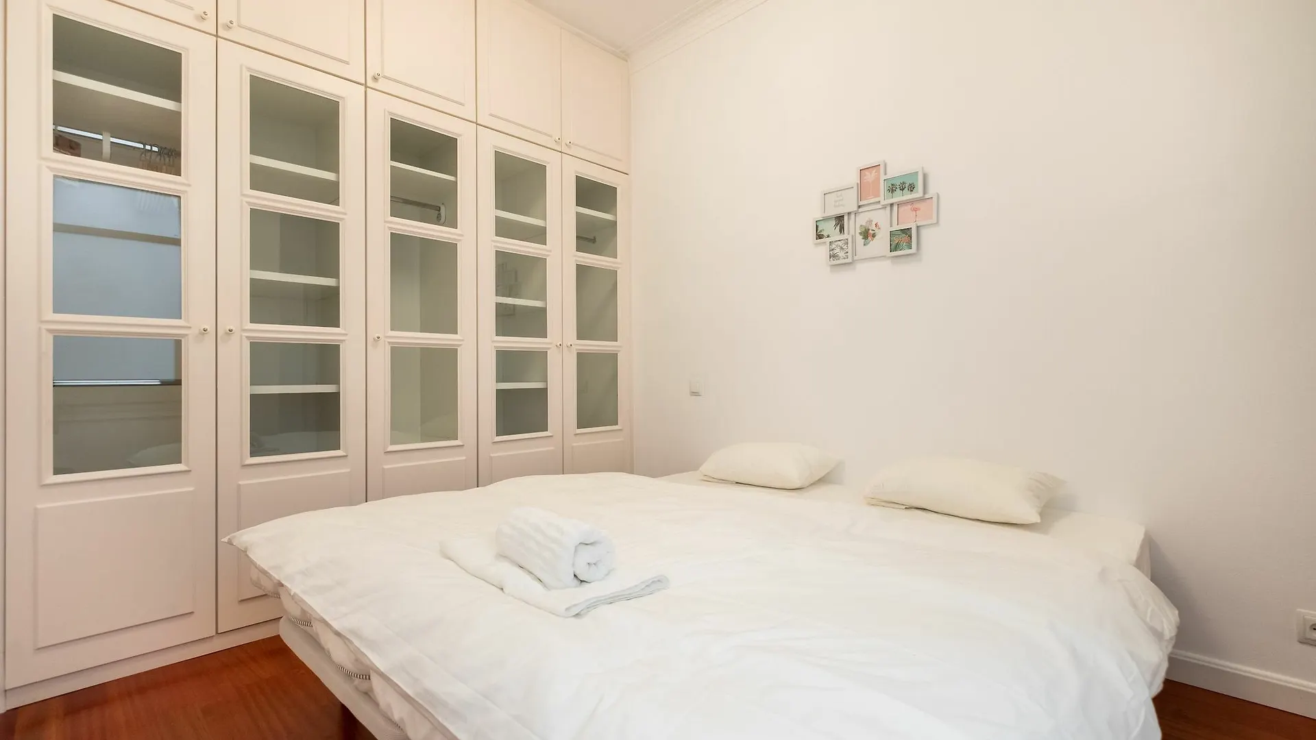 Stunning 4Br Apart In Sagrada Familia Barcelona Spain