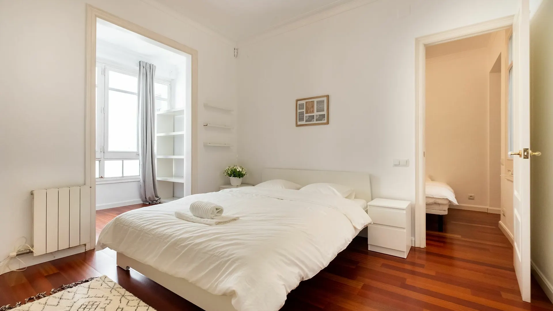 Stunning 4Br Apart In Sagrada Familia Barcelona