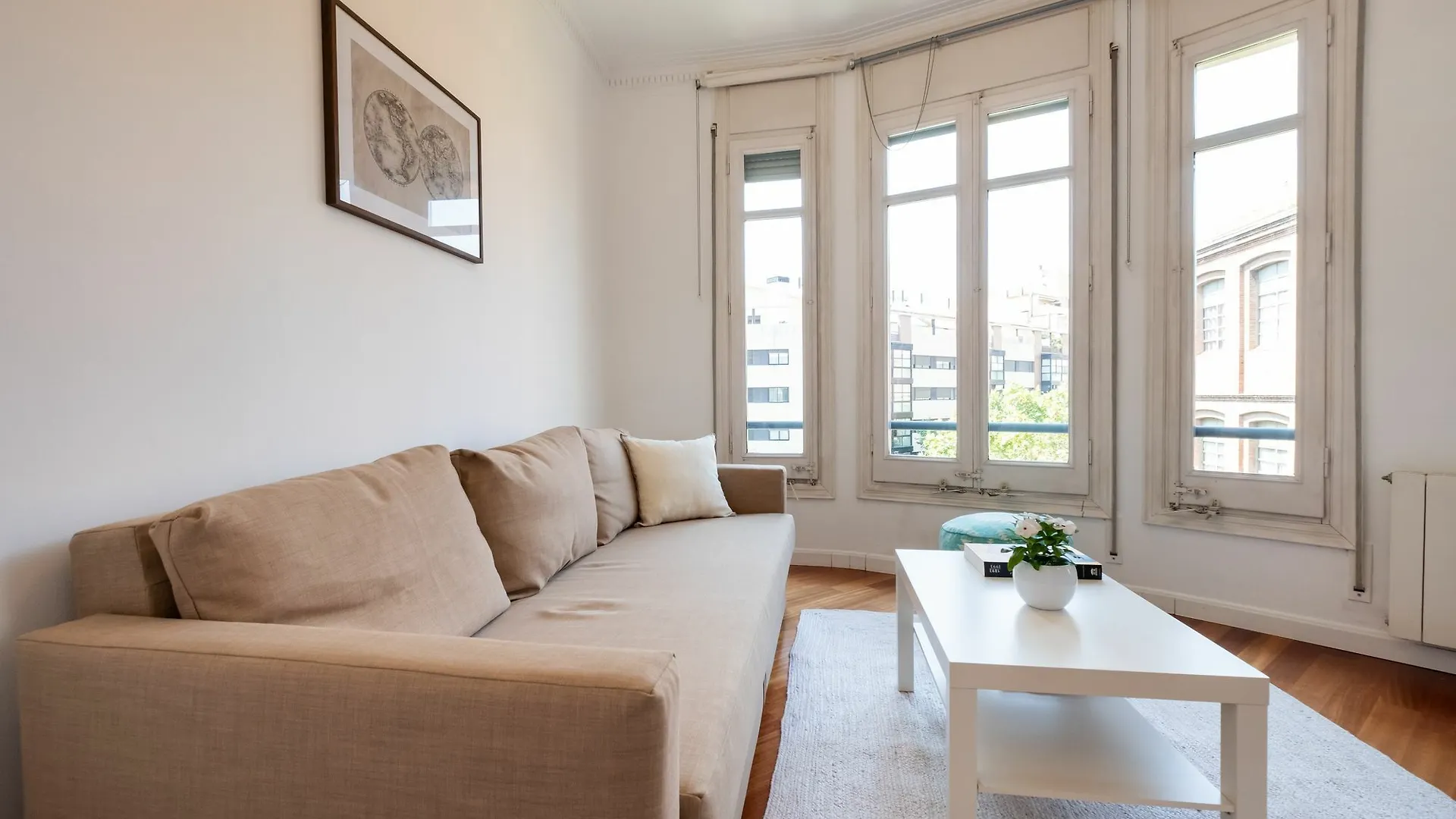Apartment Stunning 4Br Apart In Sagrada Familia Barcelona