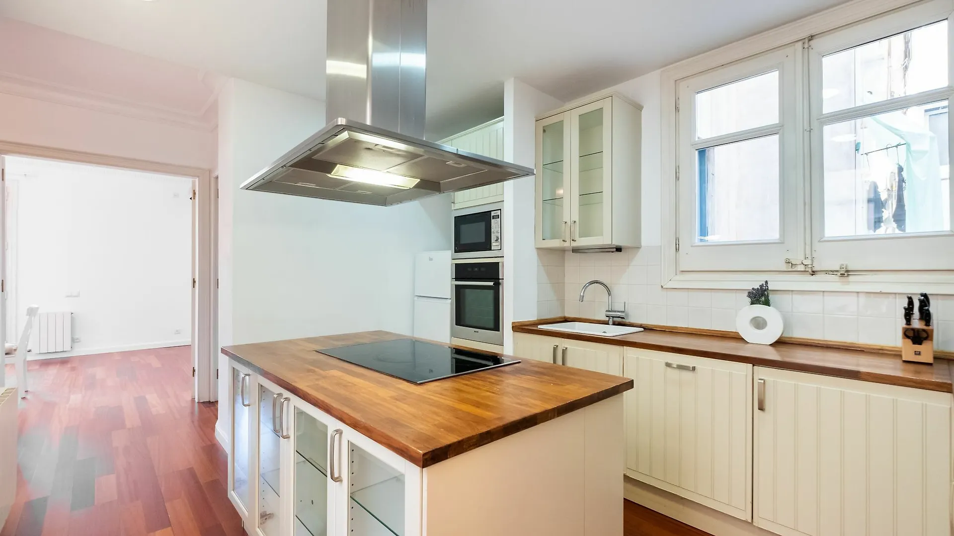 Stunning 4Br Apart In Sagrada Familia Barcelona