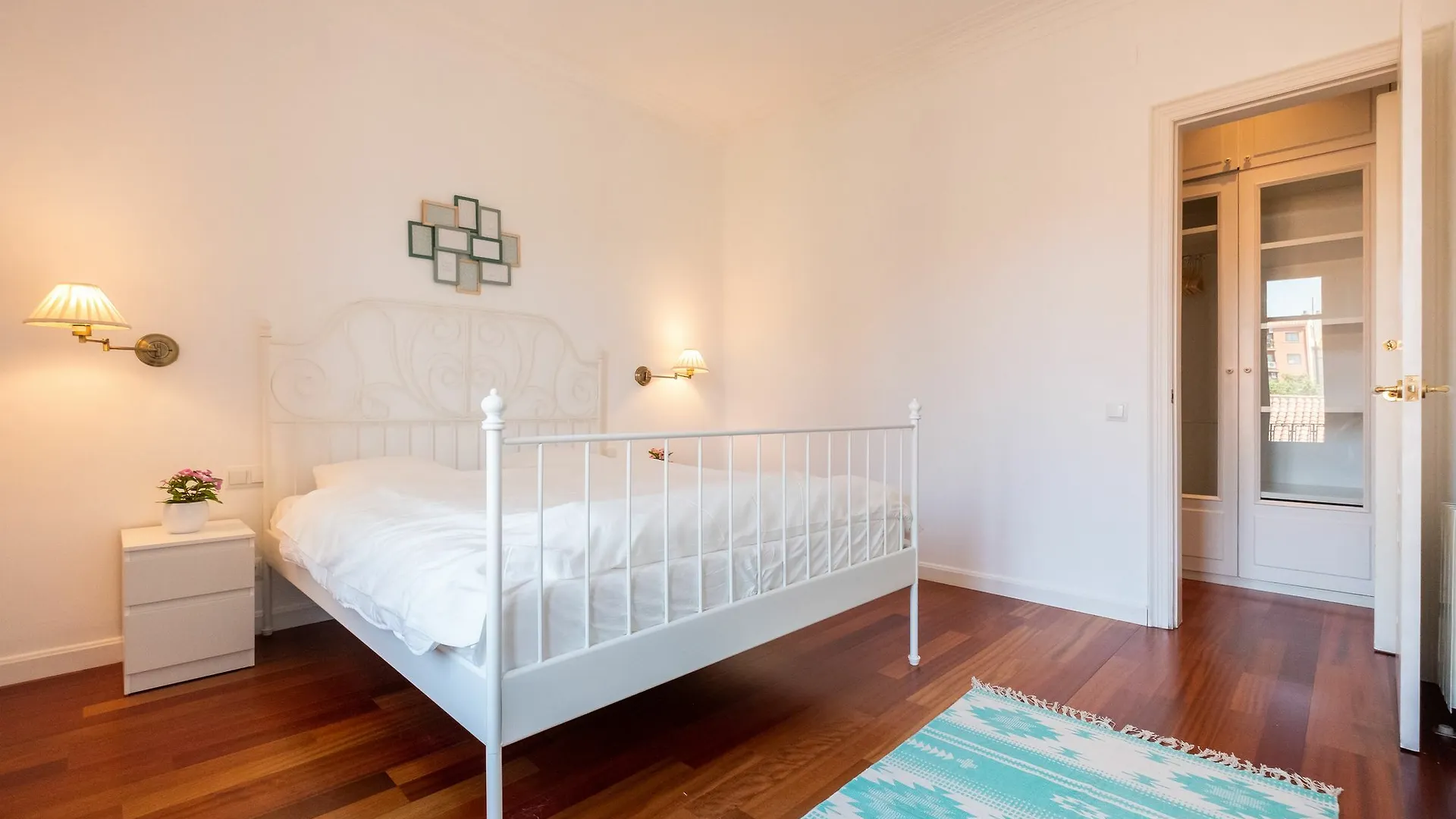 Stunning 4Br Apart In Sagrada Familia Barcelona